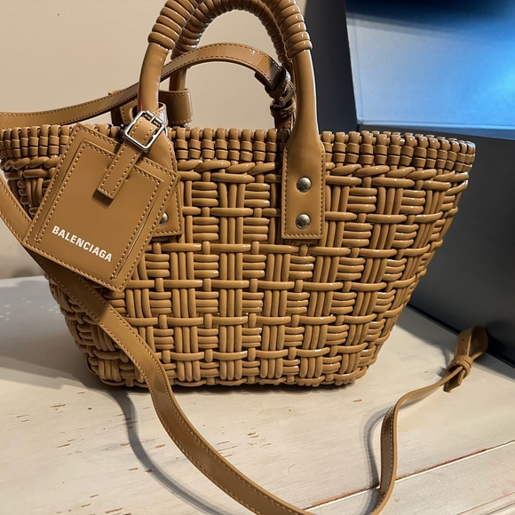 BALENCIAGA bistro basket brand new never used - Picture 3 of 5